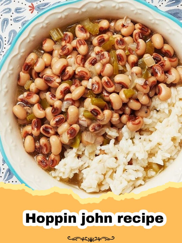 The Ultimate Classic Hoppin' John Recipe: Good Luck in Every Spoonful 5 A steaming bowl of classic Southern Hoppin' John recipe with black-eyed peas, rice, and ham, garnished with fresh parsley.