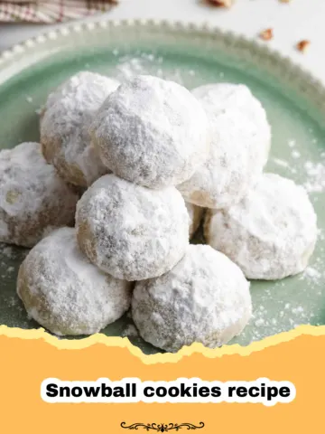 Classic Snowball Cookies: A Festive Melt-in-Your-Mouth Delight 2 Classic Snowball Cookies: A Festive Melt-in-Your-Mouth Delight