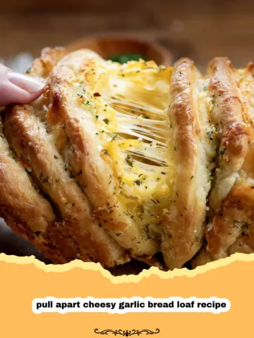 The Ultimate Pull-Apart Cheesy Garlic Bread Loaf: A Crowd-Pleasing Delight!